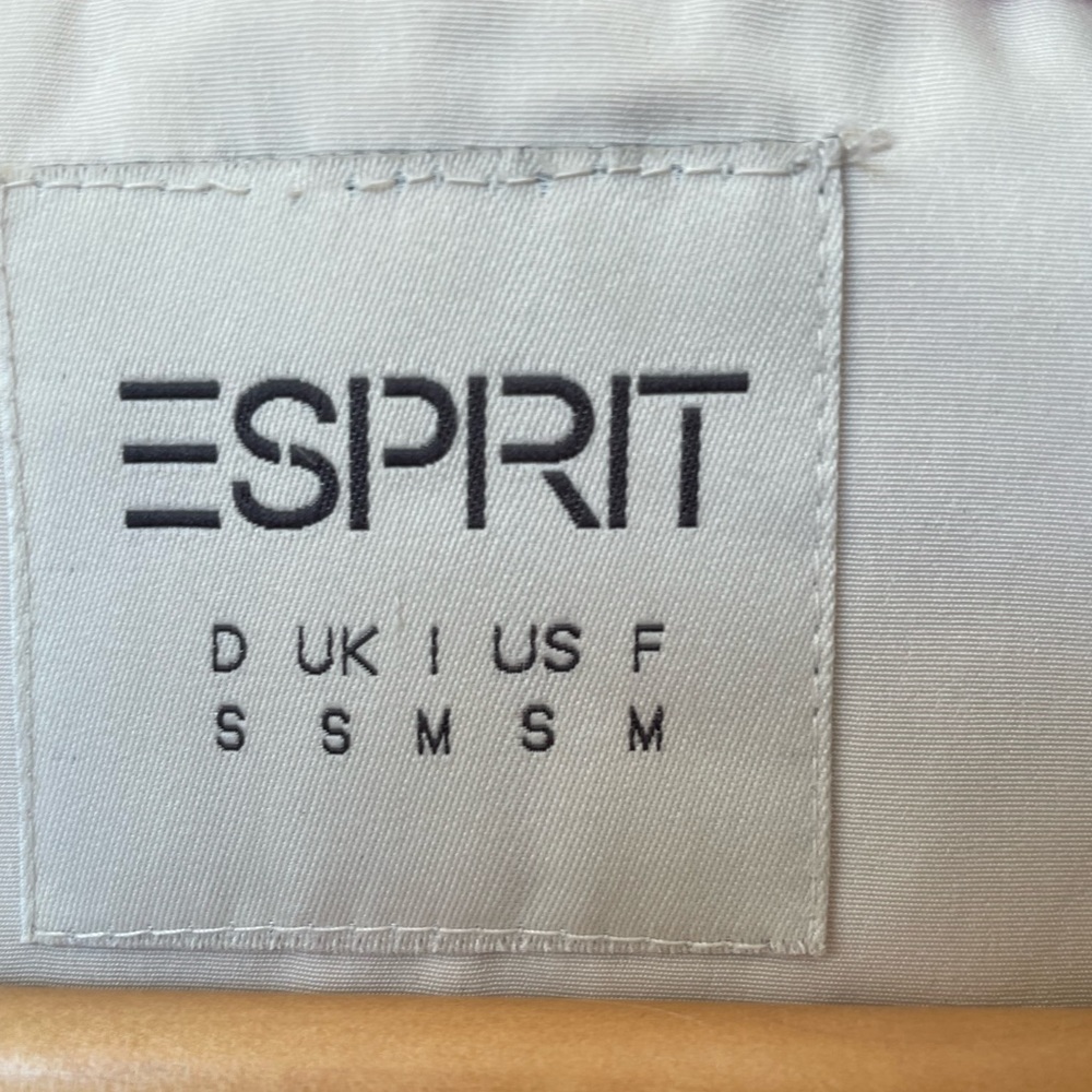Esprit Light Jacket - Picture 6 of 8